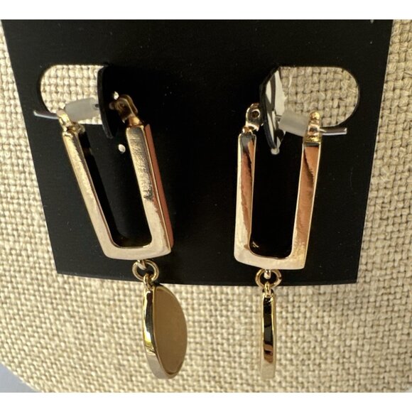 Laundry by Shelli Segal Goldtone Square Cream Ovals Dangle Drop NWT - Picture 6 of 10